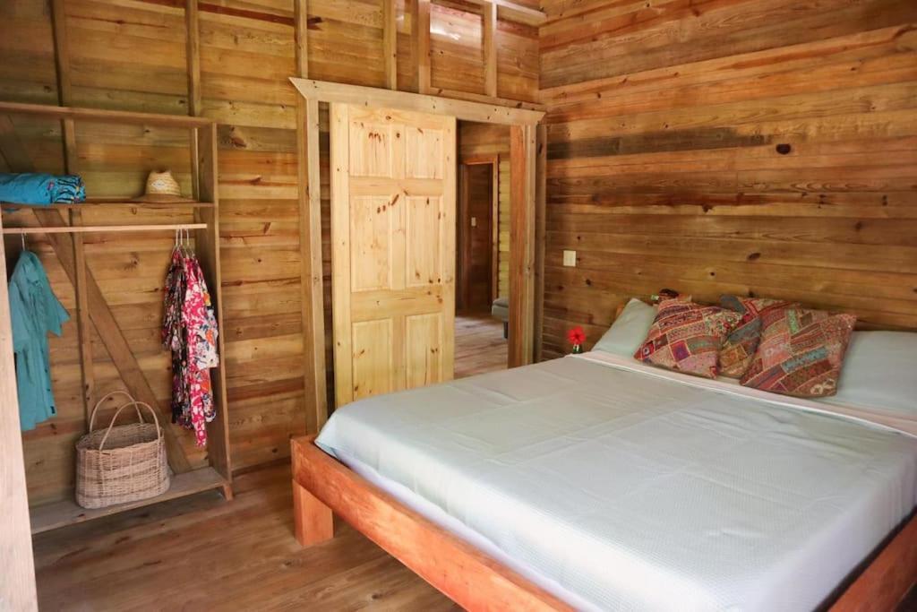 Jungle Beach 2 Bedroom Cottage Bocas del Toro Esterno foto